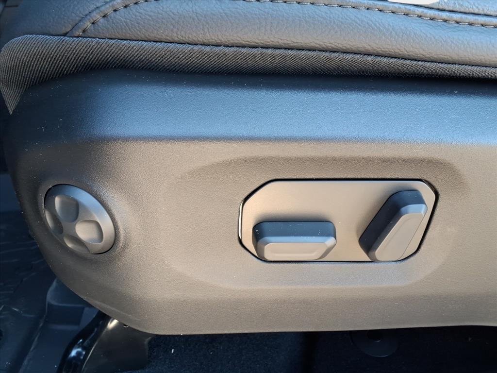 new 2025 Jeep Gladiator car, priced at $43,283