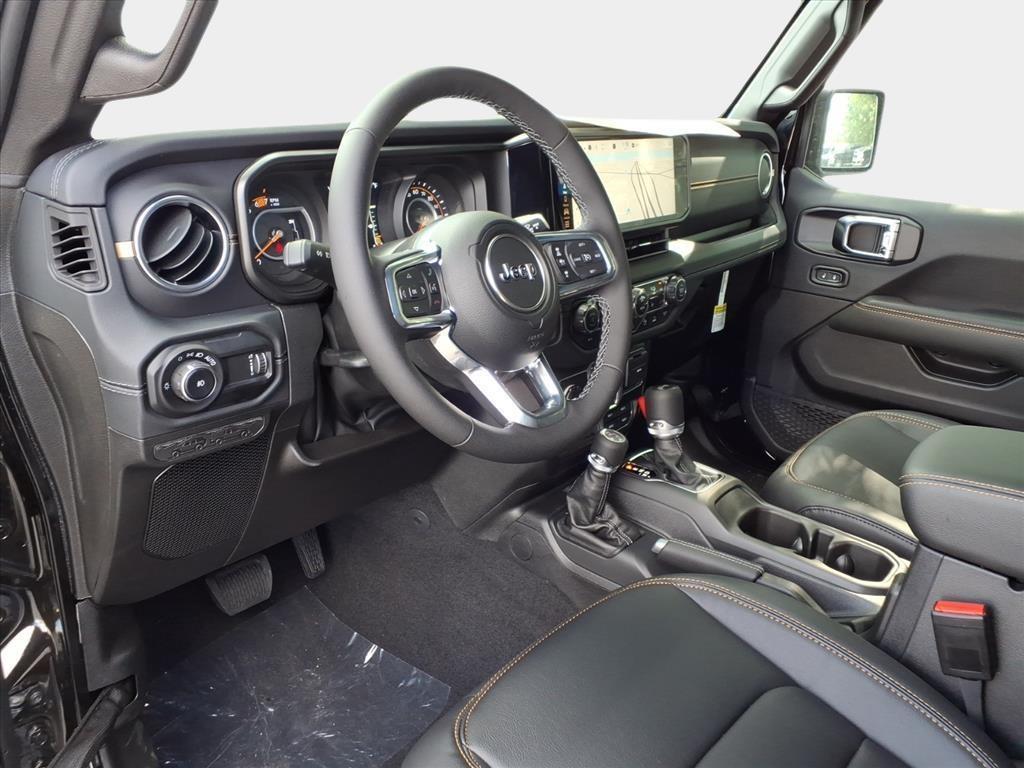 new 2025 Jeep Wrangler car, priced at $49,156