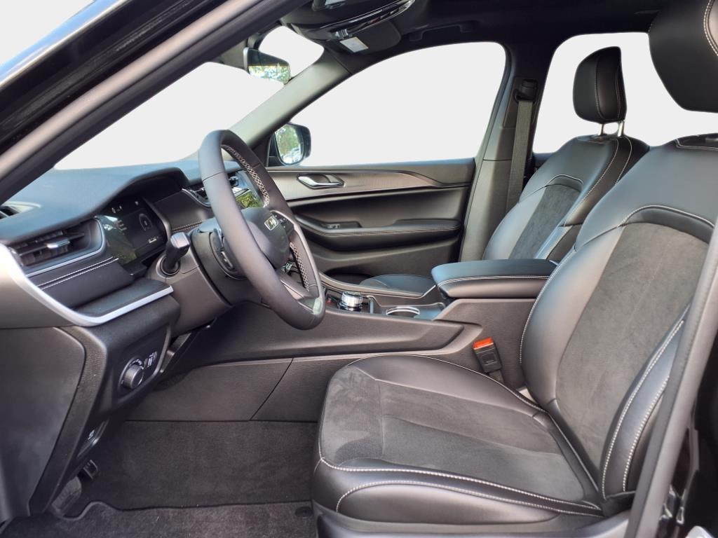 new 2025 Jeep Grand Cherokee L car, priced at $36,142