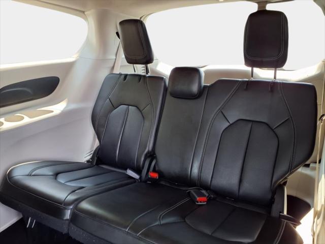 used 2023 Chrysler Pacifica car, priced at $22,000