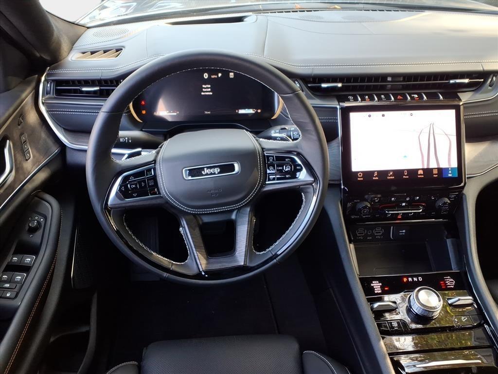 new 2025 Jeep Grand Cherokee L car, priced at $67,985