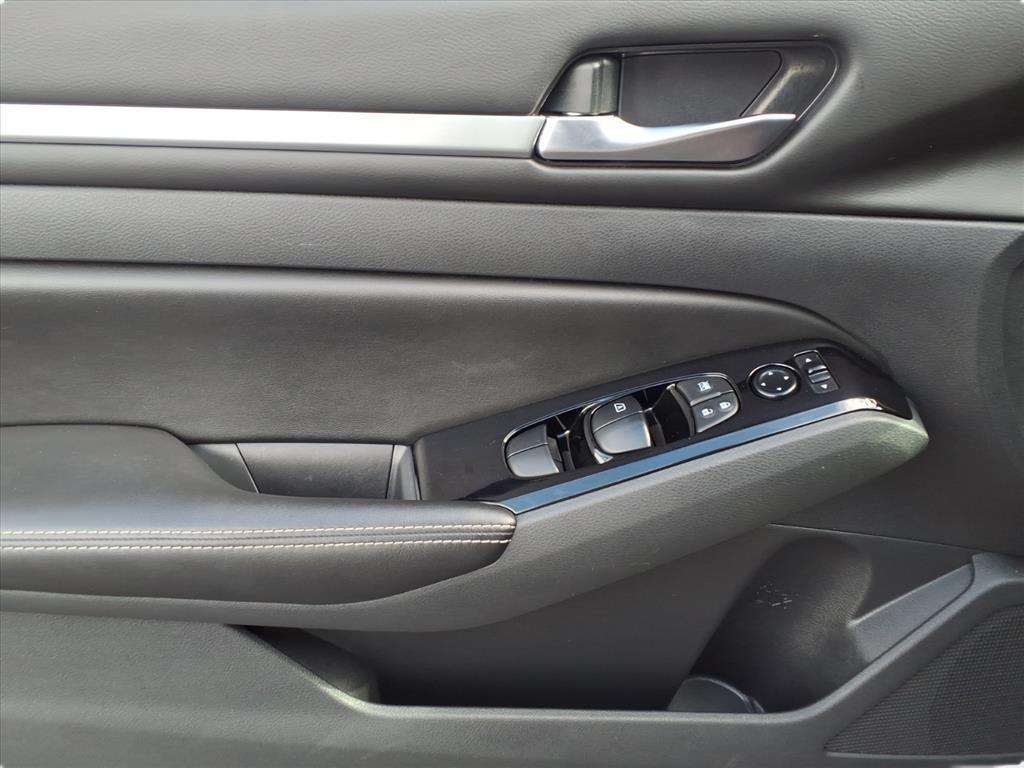 used 2023 Nissan Altima car, priced at $18,000