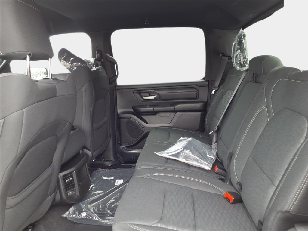 new 2025 Ram 1500 car, priced at $45,114