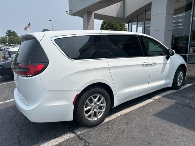 used 2023 Chrysler Pacifica car, priced at $21,400