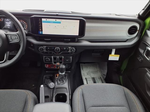 new 2025 Jeep Wrangler car, priced at $47,336