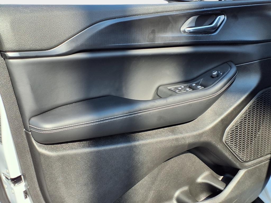 new 2025 Jeep Grand Cherokee L car, priced at $40,340