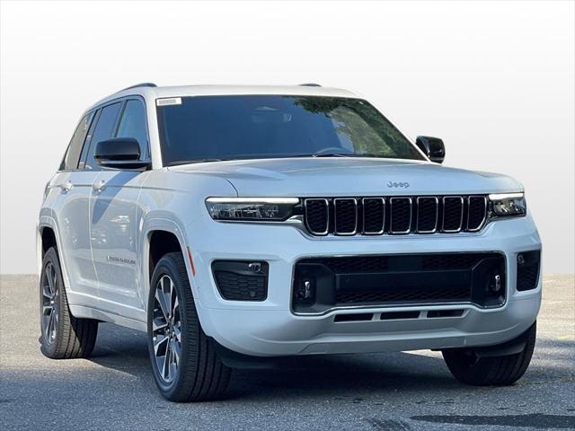 new 2024 Jeep Grand Cherokee car, priced at $49,579