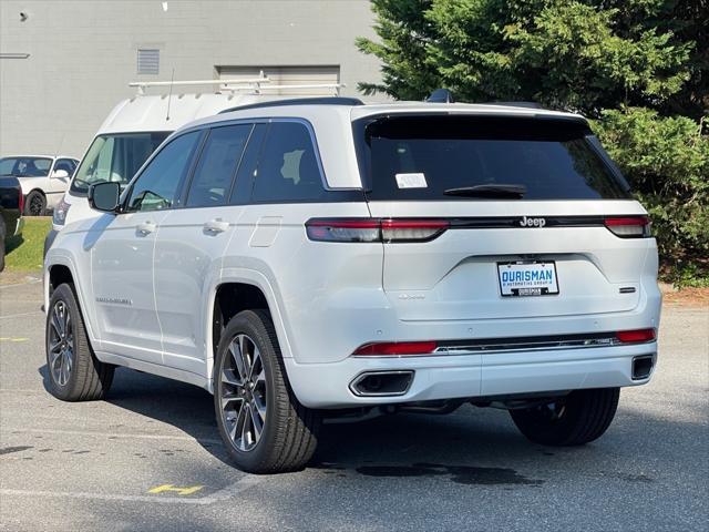 new 2024 Jeep Grand Cherokee car, priced at $49,579