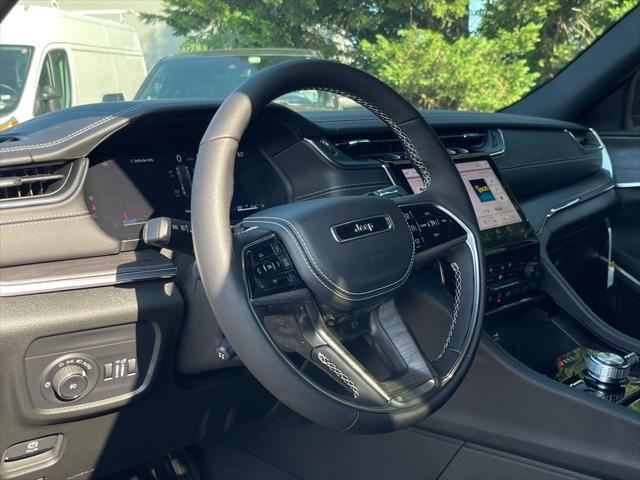 new 2024 Jeep Grand Cherokee car, priced at $49,579