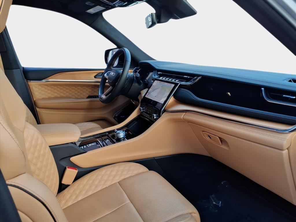 used 2024 Jeep Grand Cherokee L car, priced at $47,966