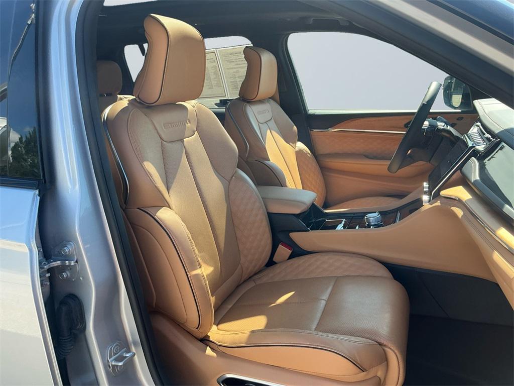 used 2024 Jeep Grand Cherokee L car, priced at $49,500