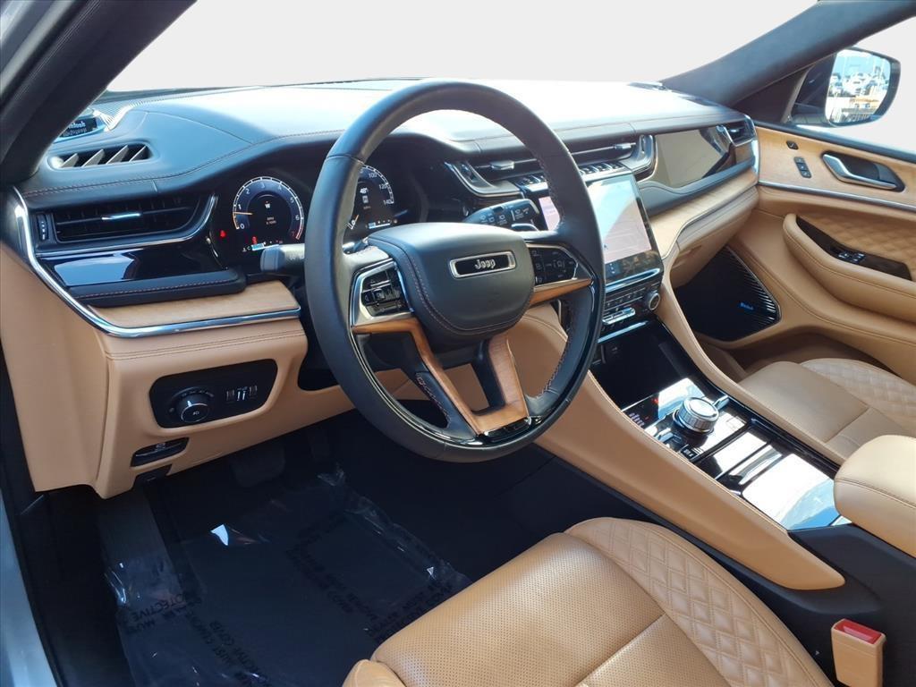 used 2024 Jeep Grand Cherokee L car, priced at $47,966