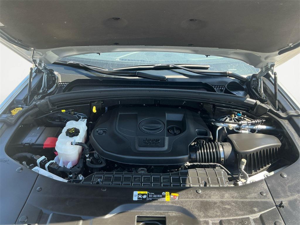 used 2024 Jeep Grand Cherokee L car, priced at $49,500