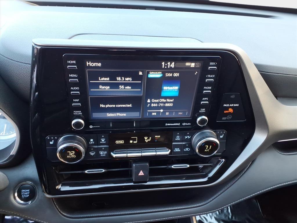 used 2022 Toyota Highlander car, priced at $35,400