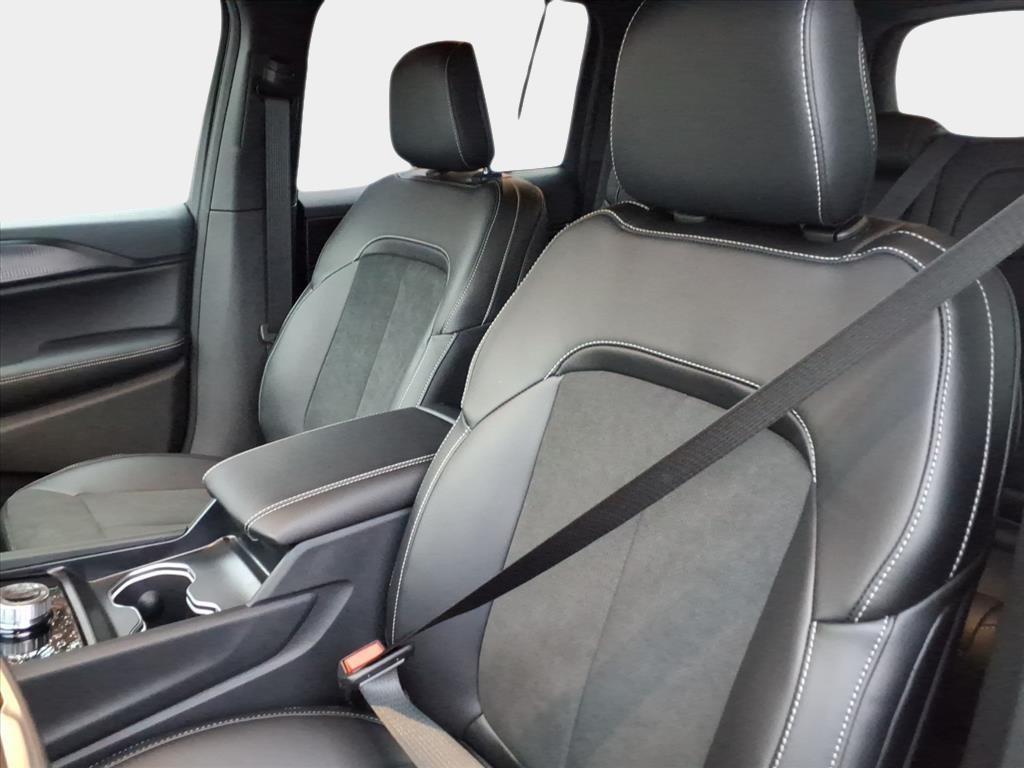 new 2025 Jeep Grand Cherokee car, priced at $34,498