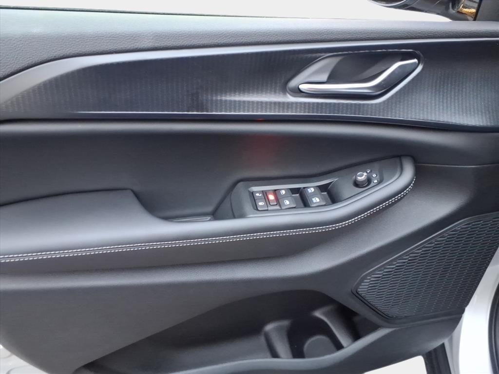 new 2025 Jeep Grand Cherokee car, priced at $34,498