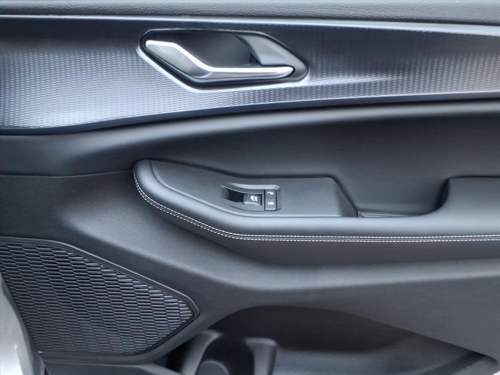 new 2025 Jeep Grand Cherokee car, priced at $34,498