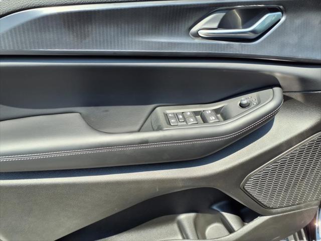 new 2025 Jeep Grand Cherokee L car, priced at $42,271