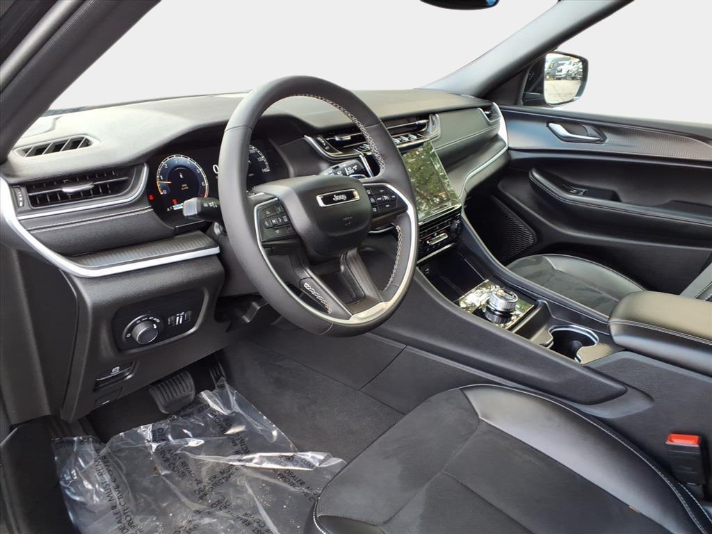 used 2024 Jeep Grand Cherokee L car, priced at $30,200