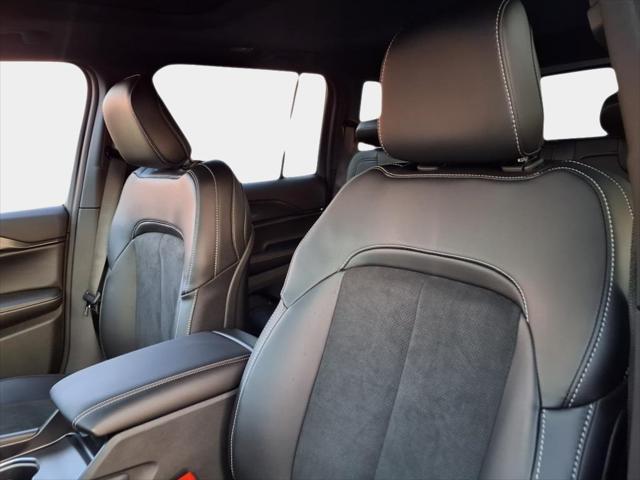 new 2025 Jeep Grand Cherokee car, priced at $35,515