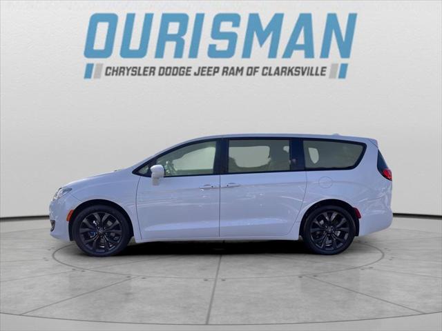 used 2020 Chrysler Pacifica car, priced at $20,000