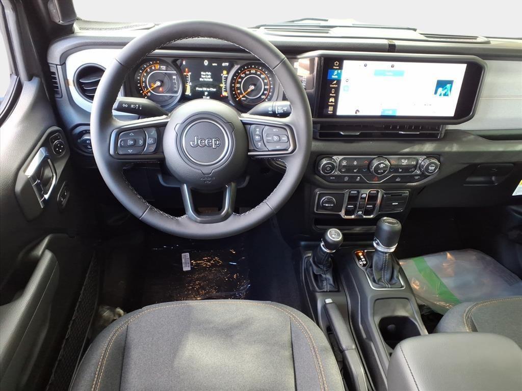 new 2025 Jeep Gladiator car, priced at $37,266
