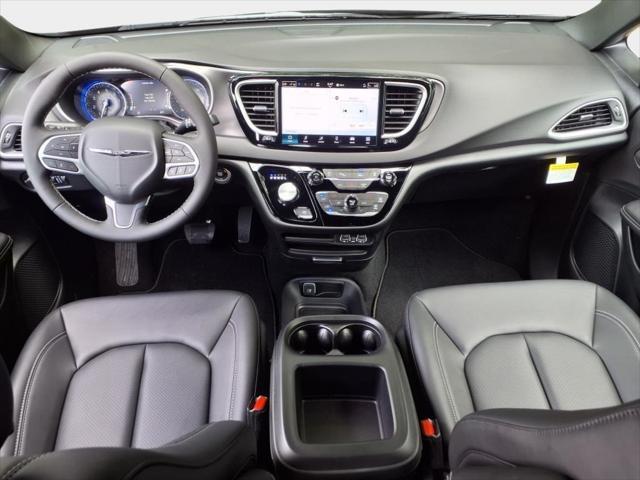 new 2025 Chrysler Voyager car, priced at $34,677