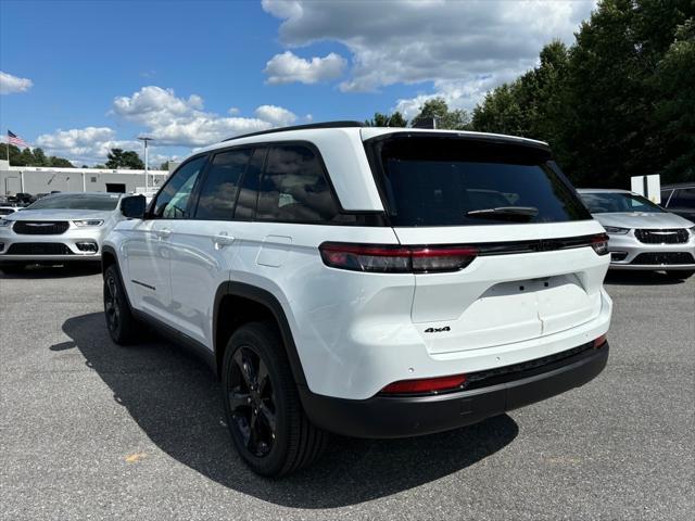 new 2024 Jeep Grand Cherokee car, priced at $36,387