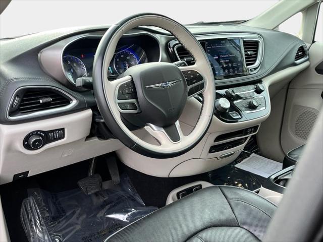 used 2018 Chrysler Pacifica car, priced at $15,200