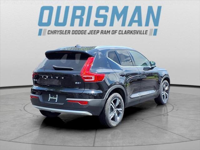 used 2023 Volvo XC40 car, priced at $28,500