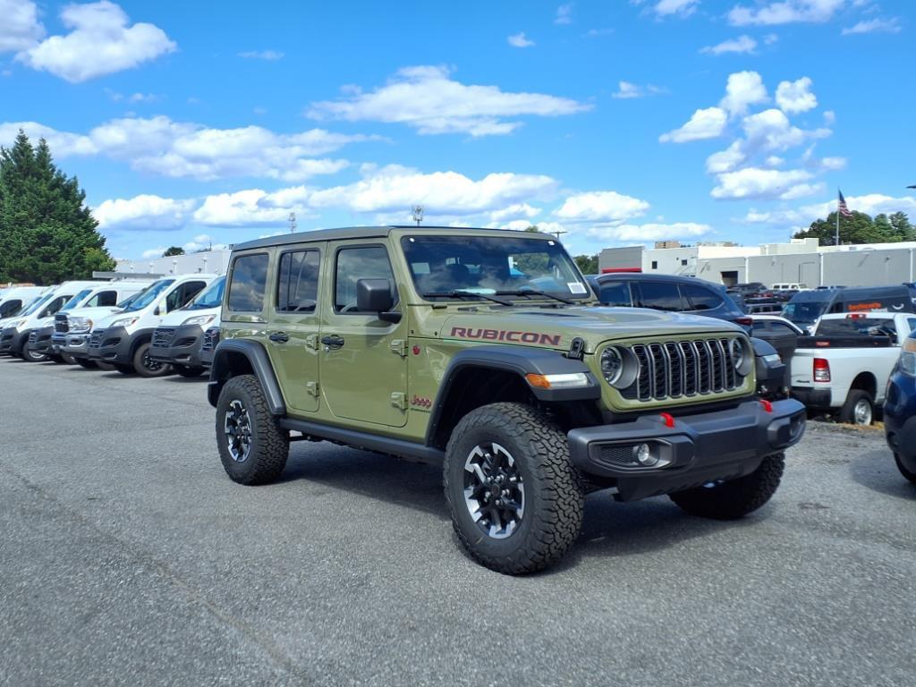 new 2025 Jeep Wrangler car, priced at $50,272