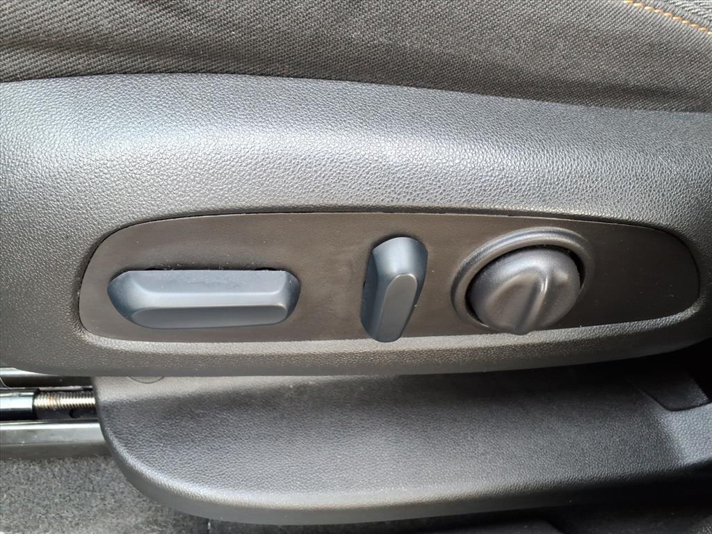 used 2024 Chevrolet Equinox car, priced at $21,300