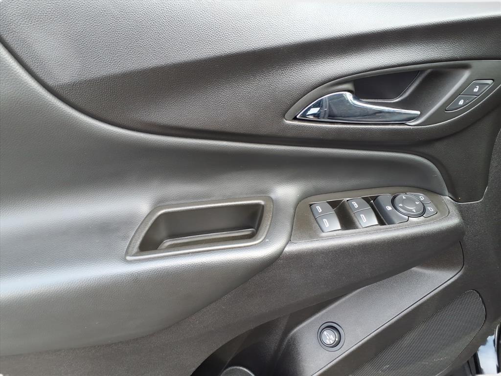 used 2024 Chevrolet Equinox car, priced at $21,300