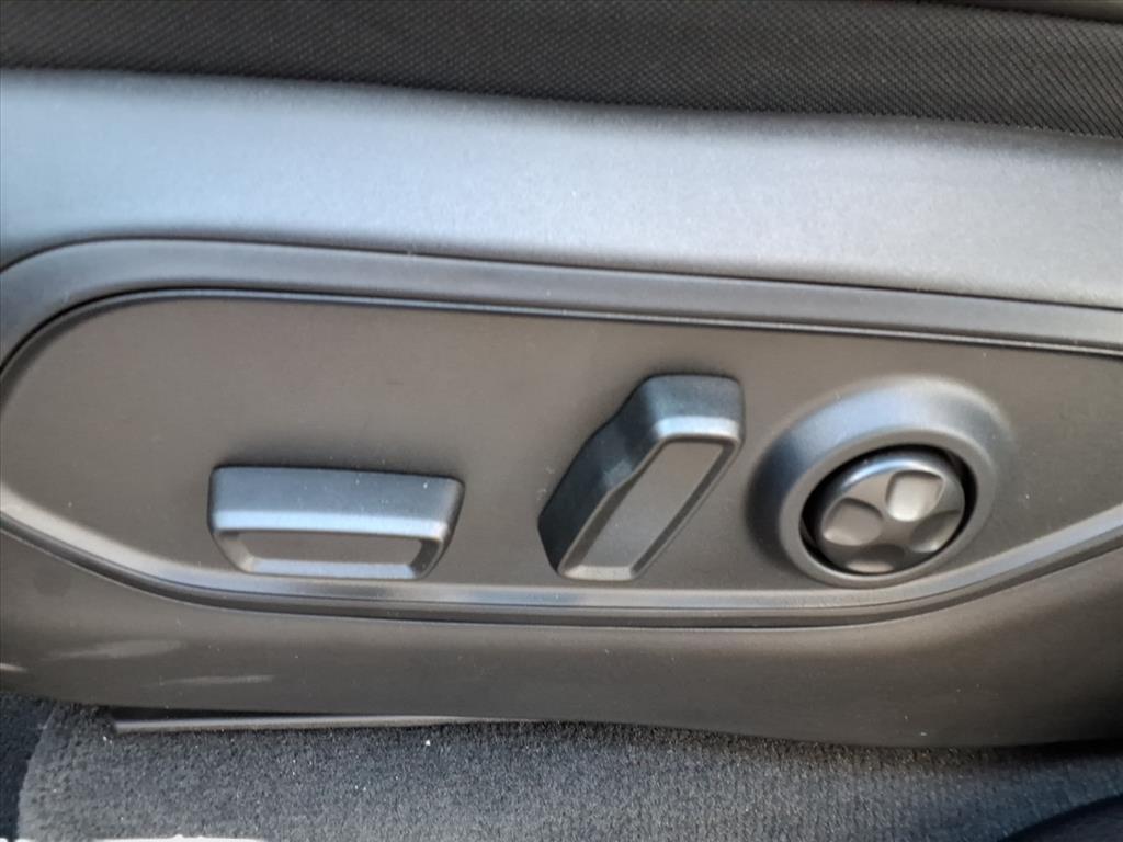 new 2025 Jeep Grand Cherokee car, priced at $34,498