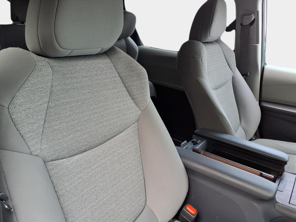 used 2023 Toyota Sienna car, priced at $33,900