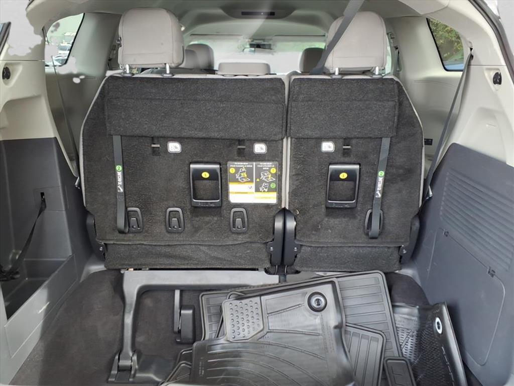 used 2023 Toyota Sienna car, priced at $33,900