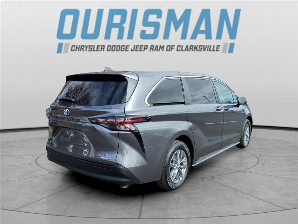 used 2023 Toyota Sienna car, priced at $33,900