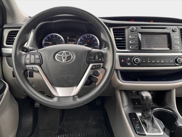 used 2017 Toyota Highlander car, priced at $19,400