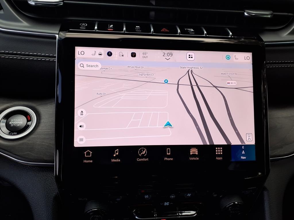 new 2025 Jeep Grand Cherokee car, priced at $57,284