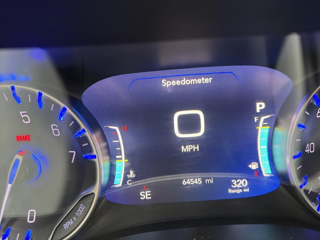 used 2024 Chrysler Pacifica car, priced at $27,300