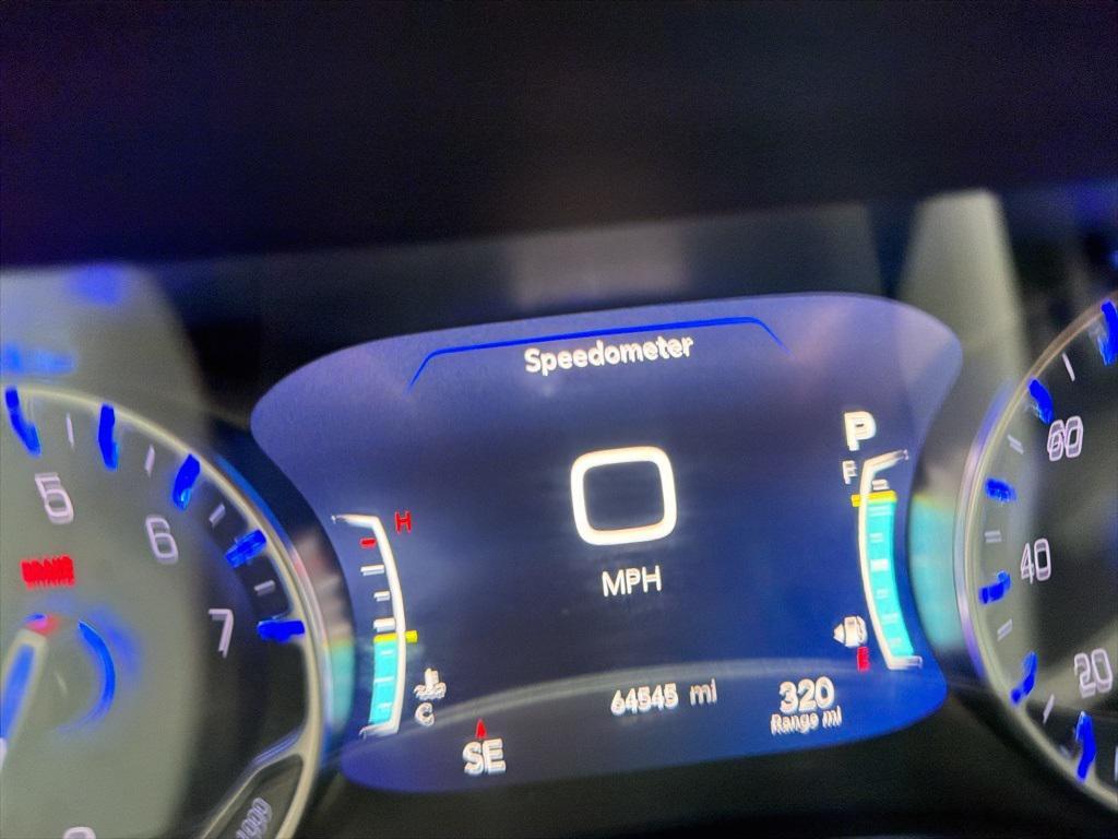 used 2024 Chrysler Pacifica car, priced at $27,300