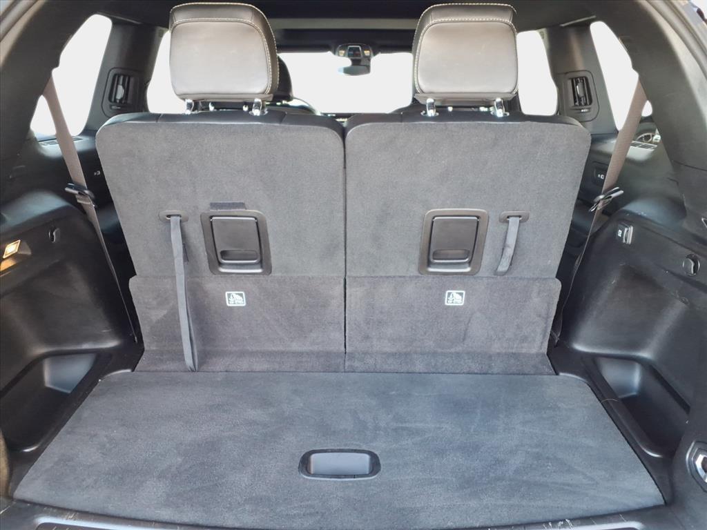 used 2024 Jeep Grand Cherokee L car, priced at $30,900