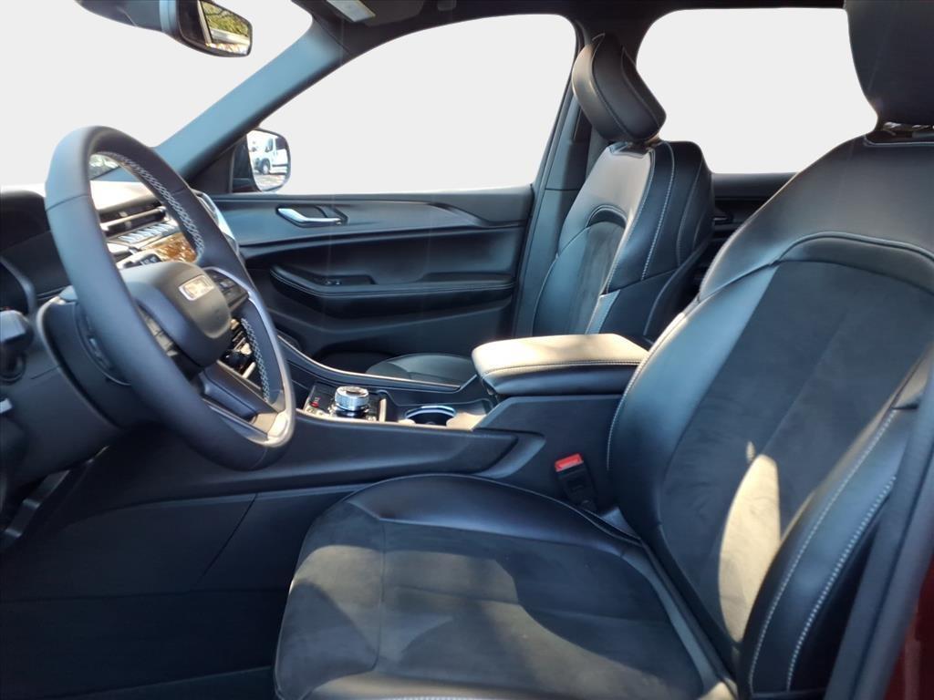 used 2024 Jeep Grand Cherokee L car, priced at $30,900