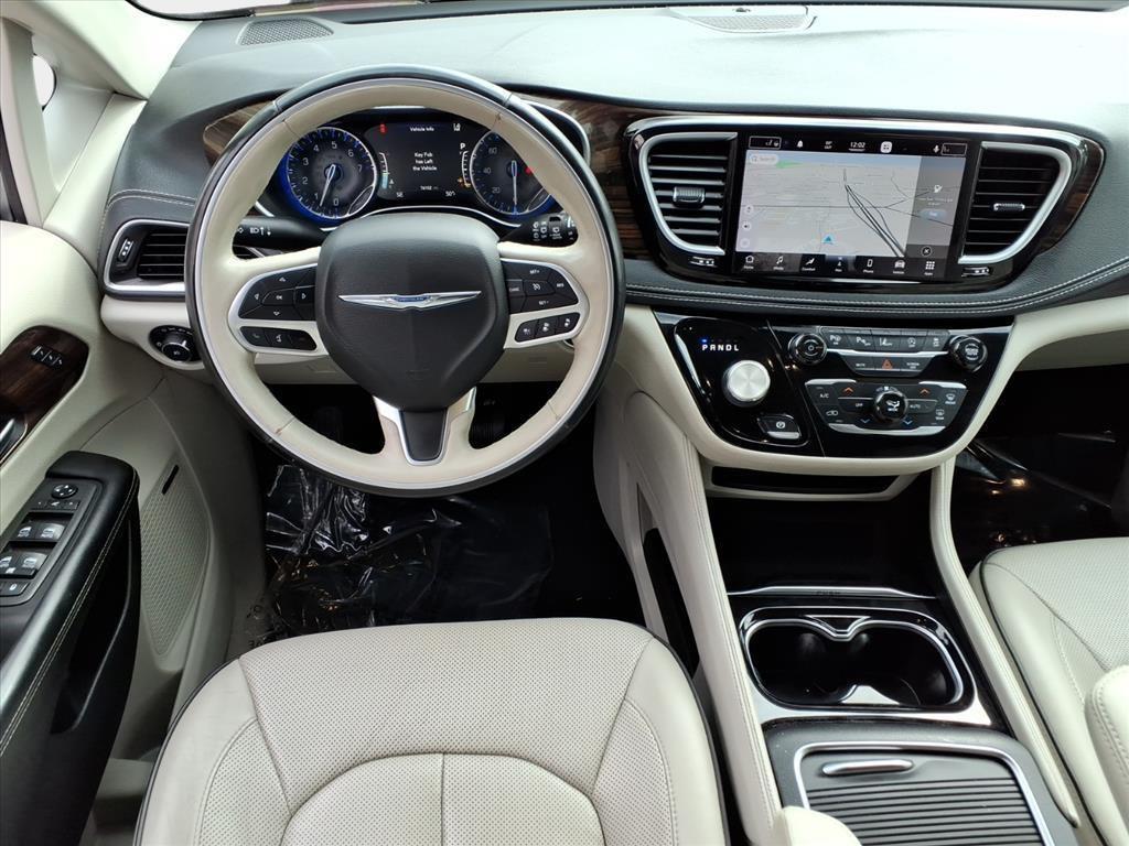 used 2021 Chrysler Pacifica car, priced at $24,995