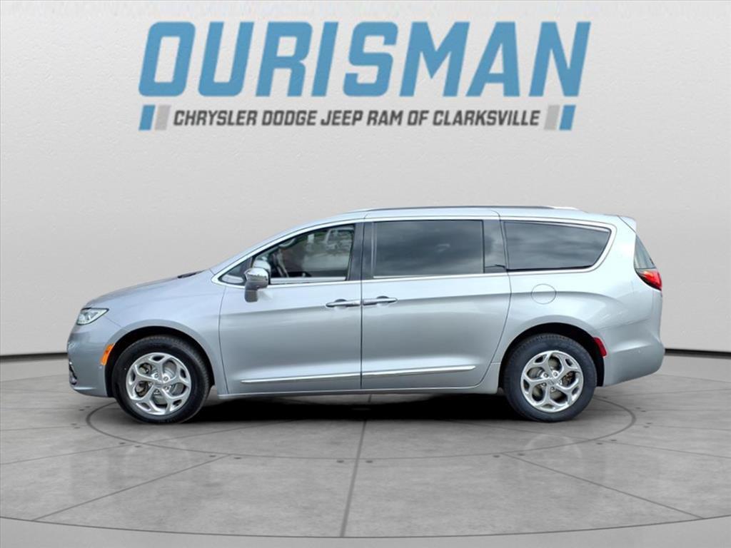 used 2021 Chrysler Pacifica car, priced at $24,995
