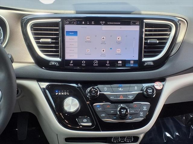 used 2022 Chrysler Pacifica car, priced at $20,000