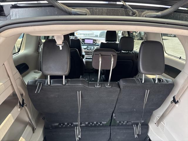 used 2022 Chrysler Pacifica car, priced at $20,000