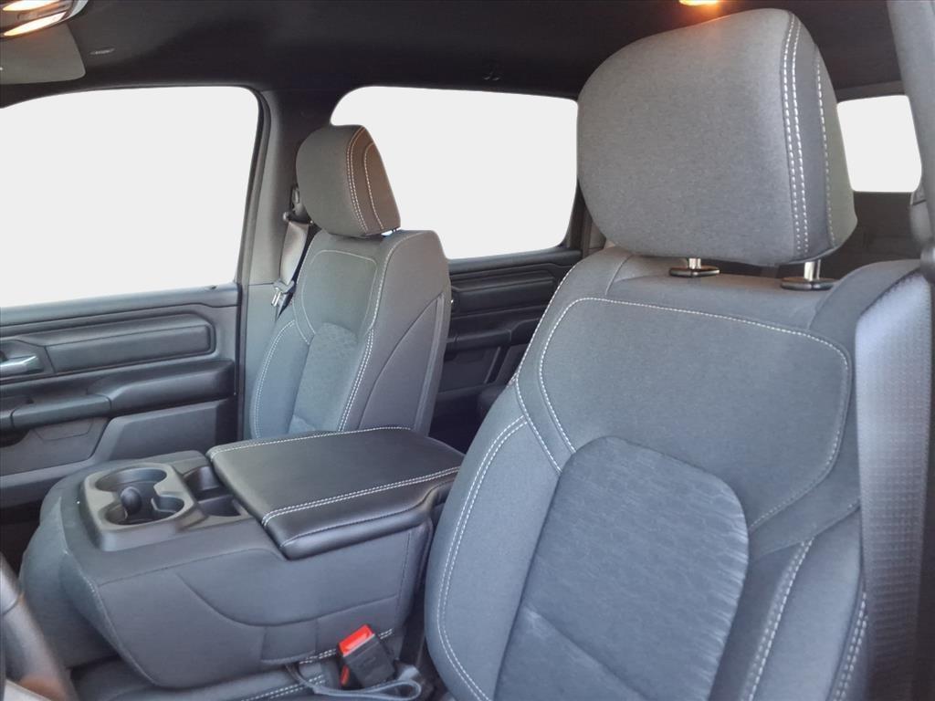 new 2025 Ram 1500 car, priced at $41,752