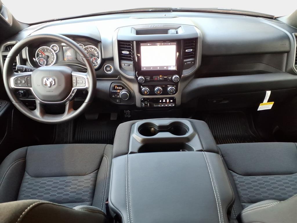 new 2025 Ram 1500 car, priced at $41,752