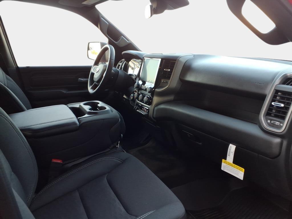 new 2025 Ram 1500 car, priced at $41,752